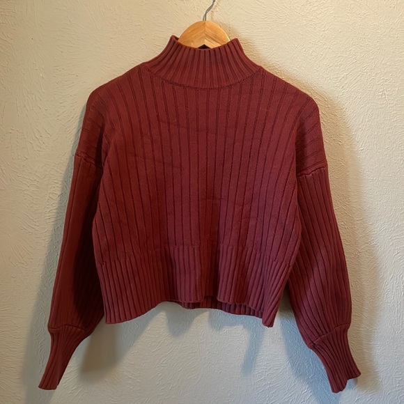 Cropped Mock-Neck Ribbed Sweater - Picture 1 of 5
